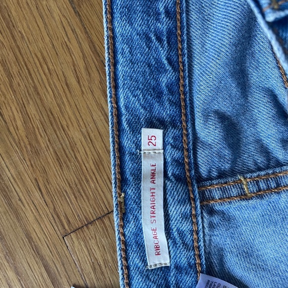 Levis Ribcage Ankle - Picture 3 of 5